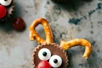 Make Reindeer Treats for Christmas Eve