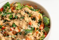 Crunchy Kale and Peanut Brown Rice Salad Recipe