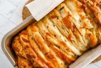 Cheesy Garlic Pull Apart Bread Recipe
