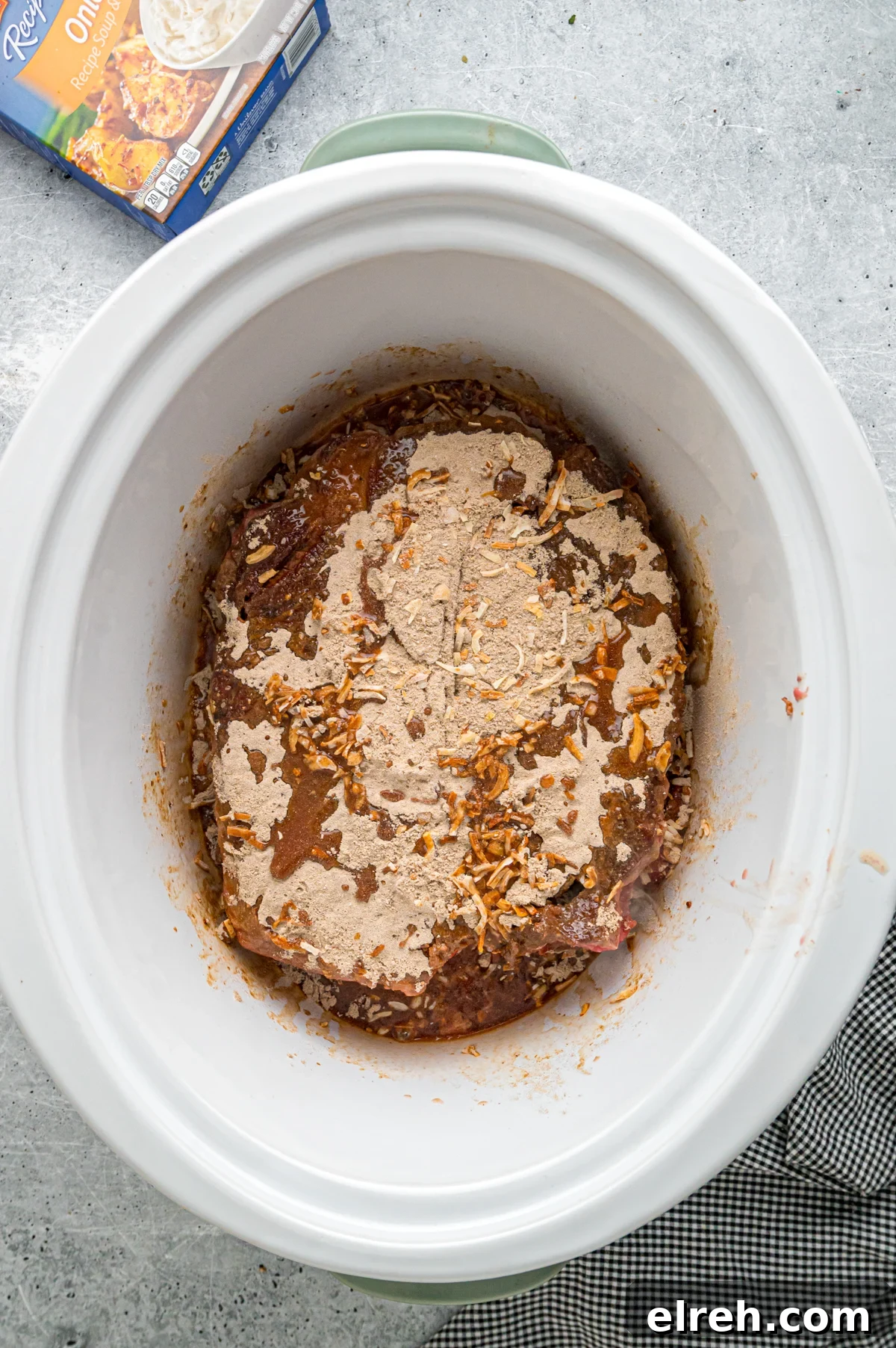 Open Faced Roast Beef Manhattan Sandwich with Gravy 5 Ingredients for beef manhattan in a slow cooker.