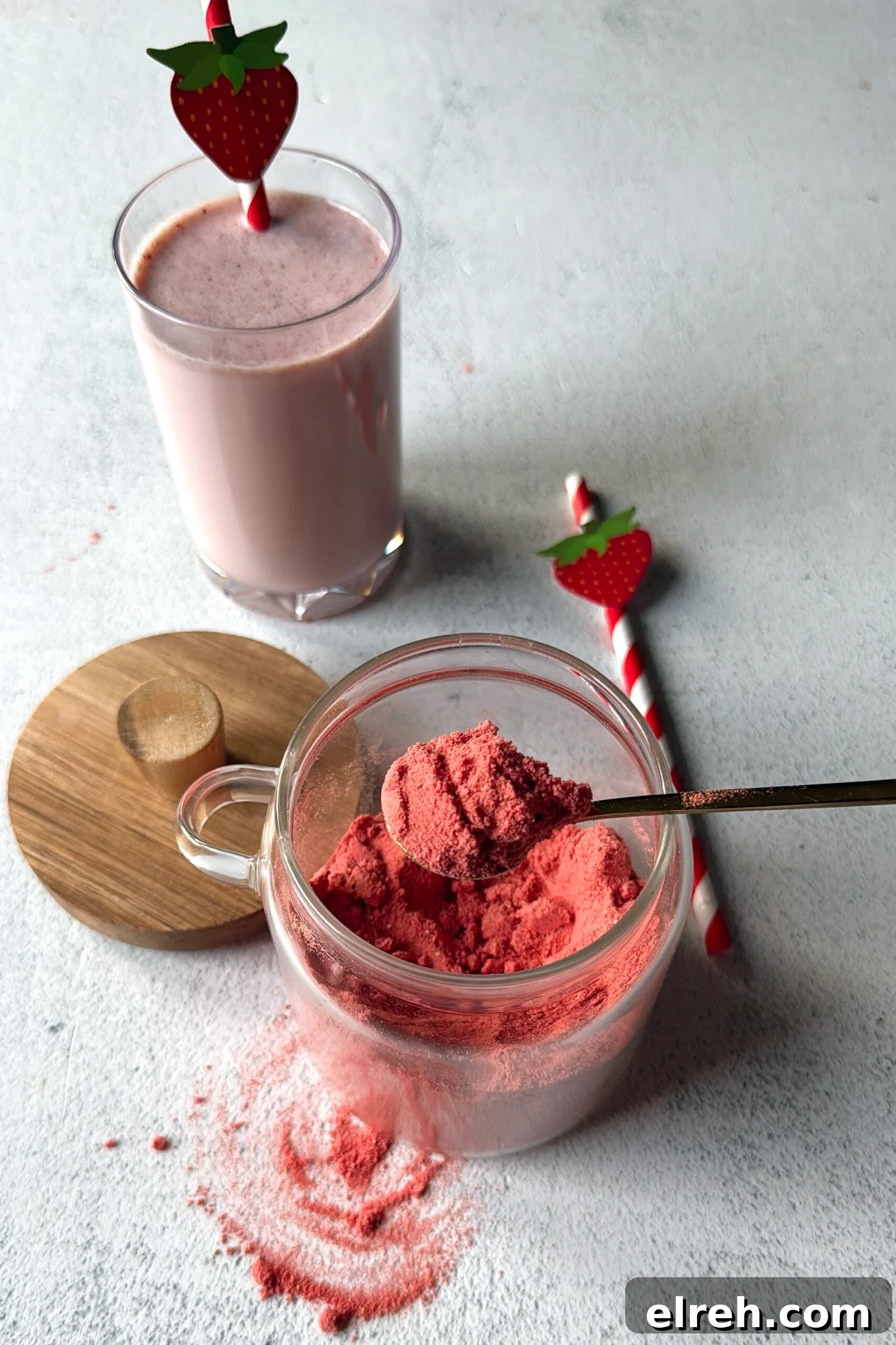Homemade Strawberry Milk Like Nesquik 6 Strawberry milk powder with a glass of strawberry milk.