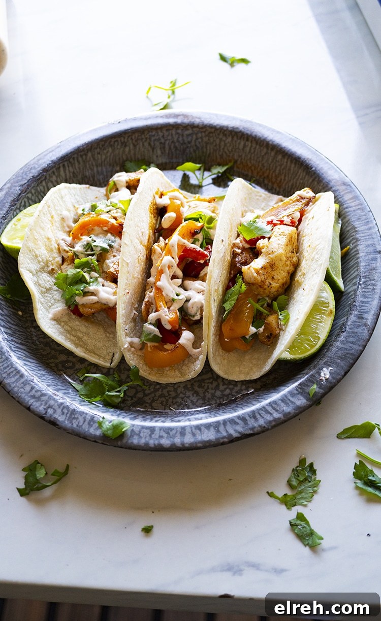 Sheet Pan Chicken Fajitas Recipe 2 SHEET PAN CHICKEN FAJITA WITH SOUR CREAM LIME SAUCE. Bake in a single sheet pan, this Chicken Fajita is to die for. With simple prep, easy clean up and a Chicken Fajita ready in less than 30 minutes.