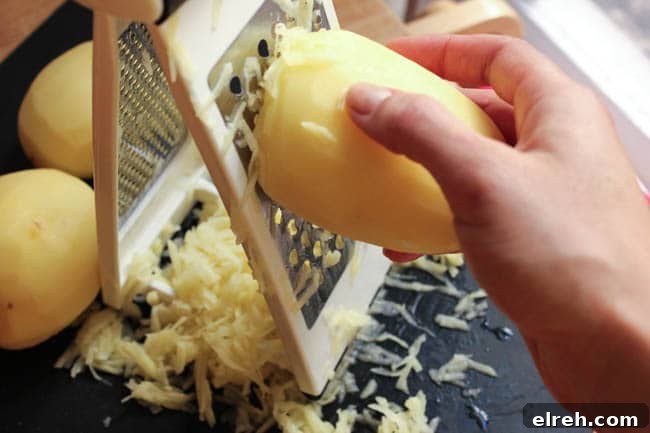 grated-potatoes-for-potato-rosti