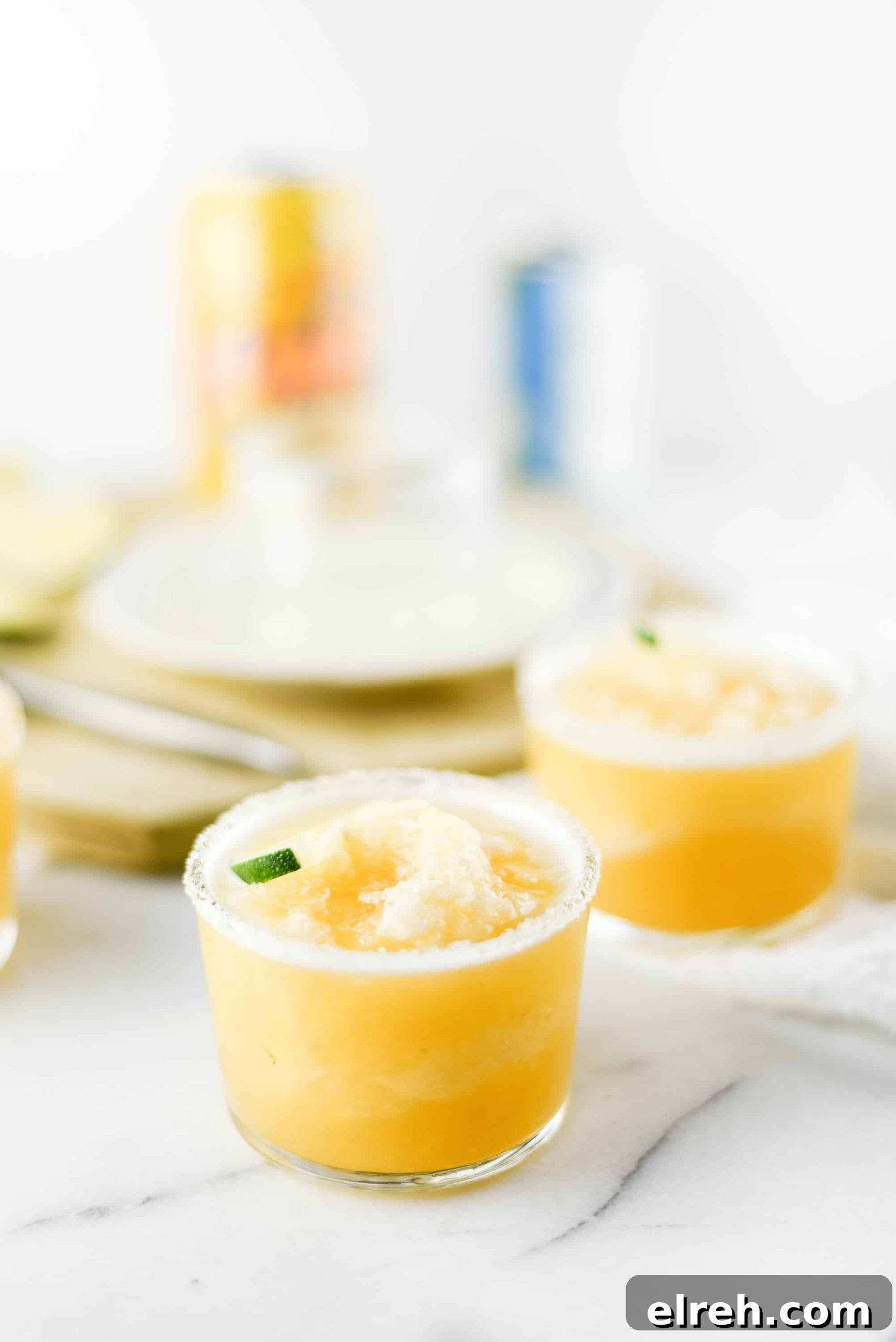 Sparkling Tangerine LaCroix Mocktail Recipe 2 img 2368 1 scaled