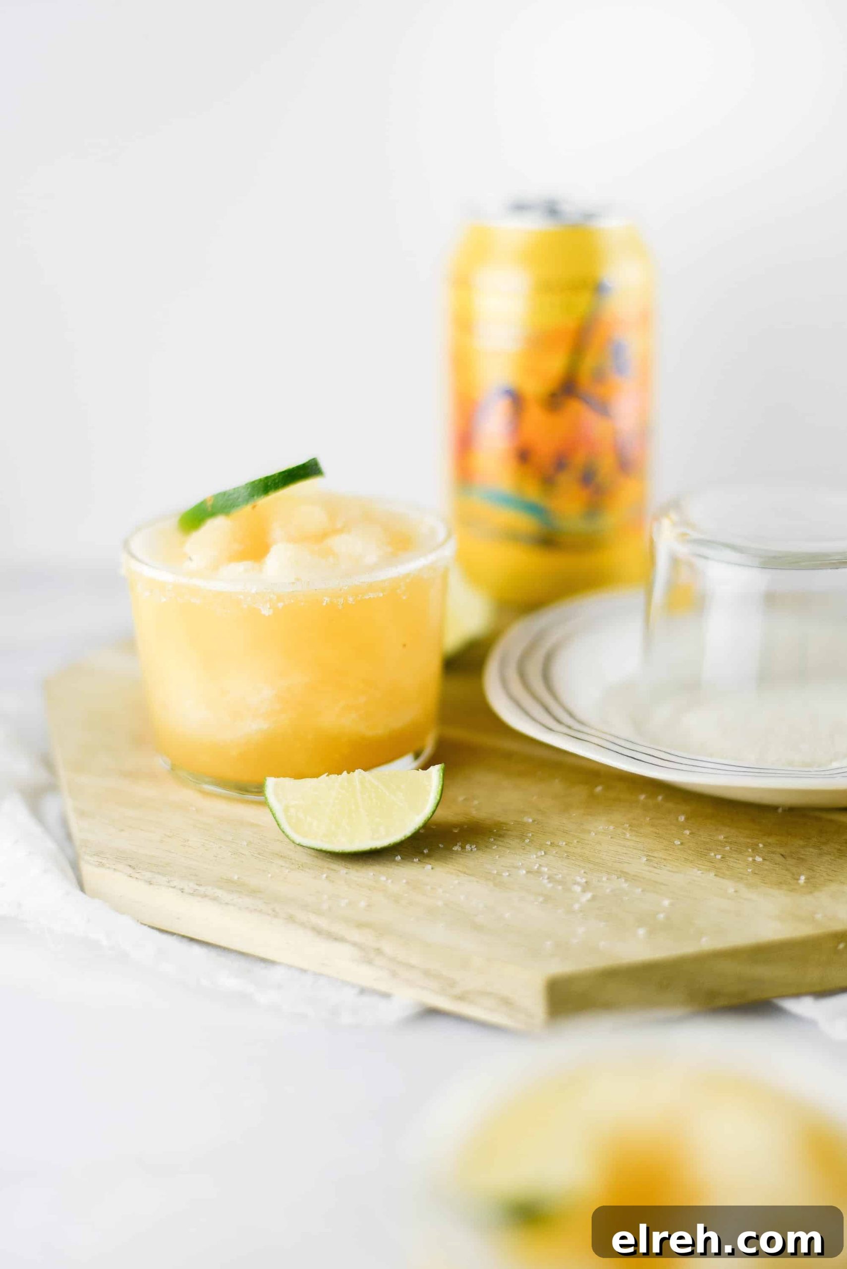 Sparkling Tangerine LaCroix Mocktail Recipe 5 img 2368 4 scaled