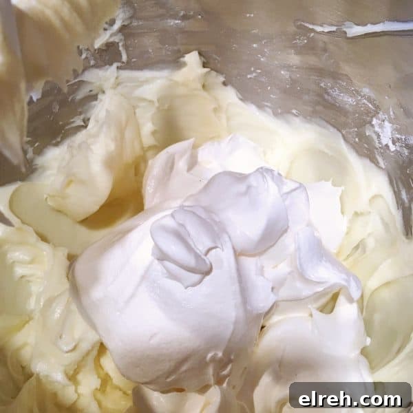 pumpkin-lush-batter