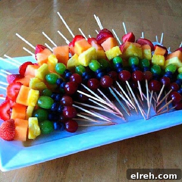 Rainbow fruit skewers | 25+ Rainbow crafts, food and more