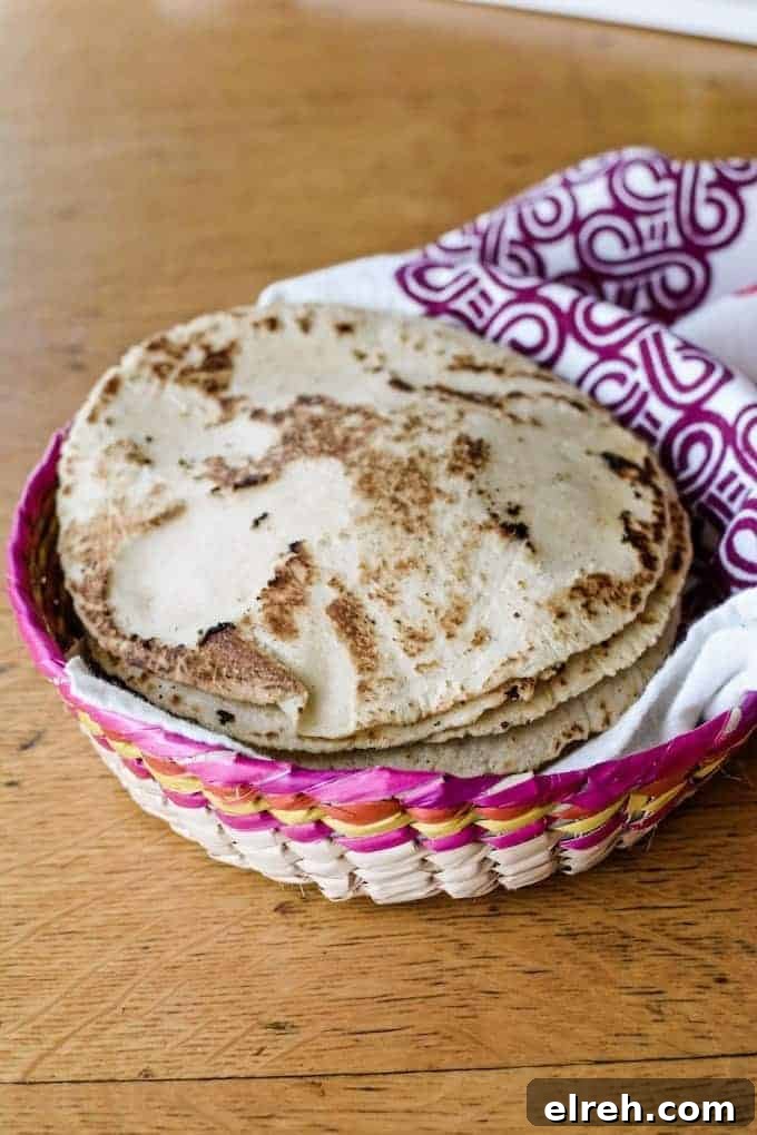 Corn and flour tortillas are synonymous with Mexican food. Find out what else is in our Mexican pantry ! #Mexicanfood #mexicanrecipes #mexican #tortillas