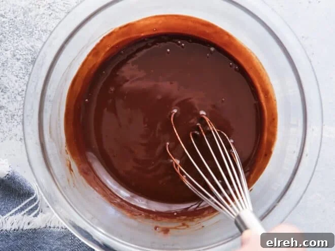 smooth hot fudge sauce