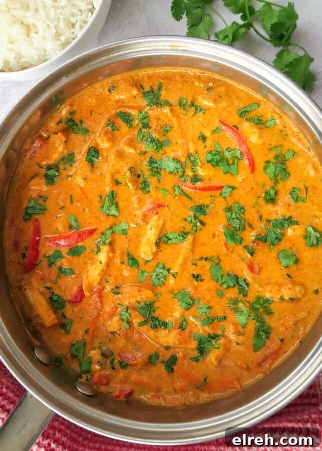 30-Minute One-Pot Thai Red Curry Chicken 2 Easy Thai Red Curry Chicken {One Pot, 30-Minute Meal}