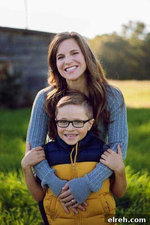 Stiff Baby Syndrome How to Help a Hypertonic Child 6 A woman and a little boy posing for the camera.
