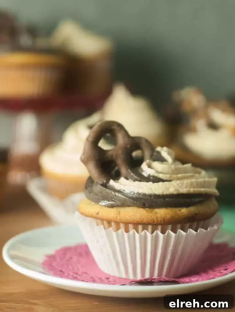 Chubby Hubby Cupcakes with Peanut Butter and Pretzels 6 img 564 5