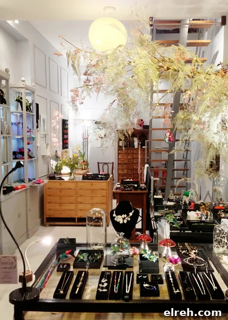 Cécile Boccara, a textile jewelry designer in Le Passage du Grand Cerf, Paris // FoodNouveau.com