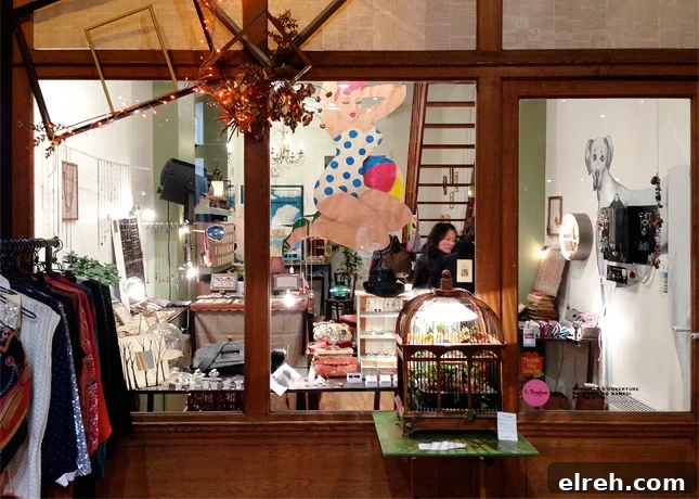 Dear, a jewelry, bags and accessories shop in Le Passage des Grands Cerfs, Paris // FoodNouveau.com