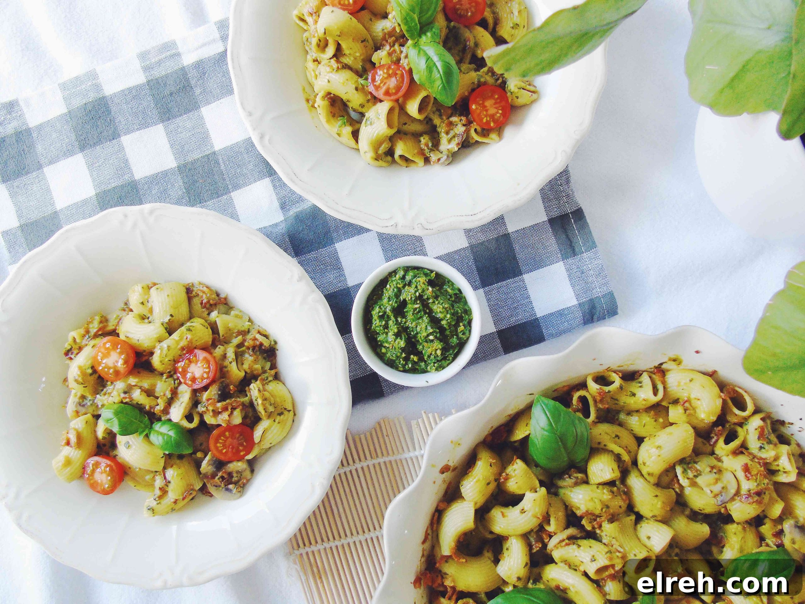 Pasta with spinach pesto
