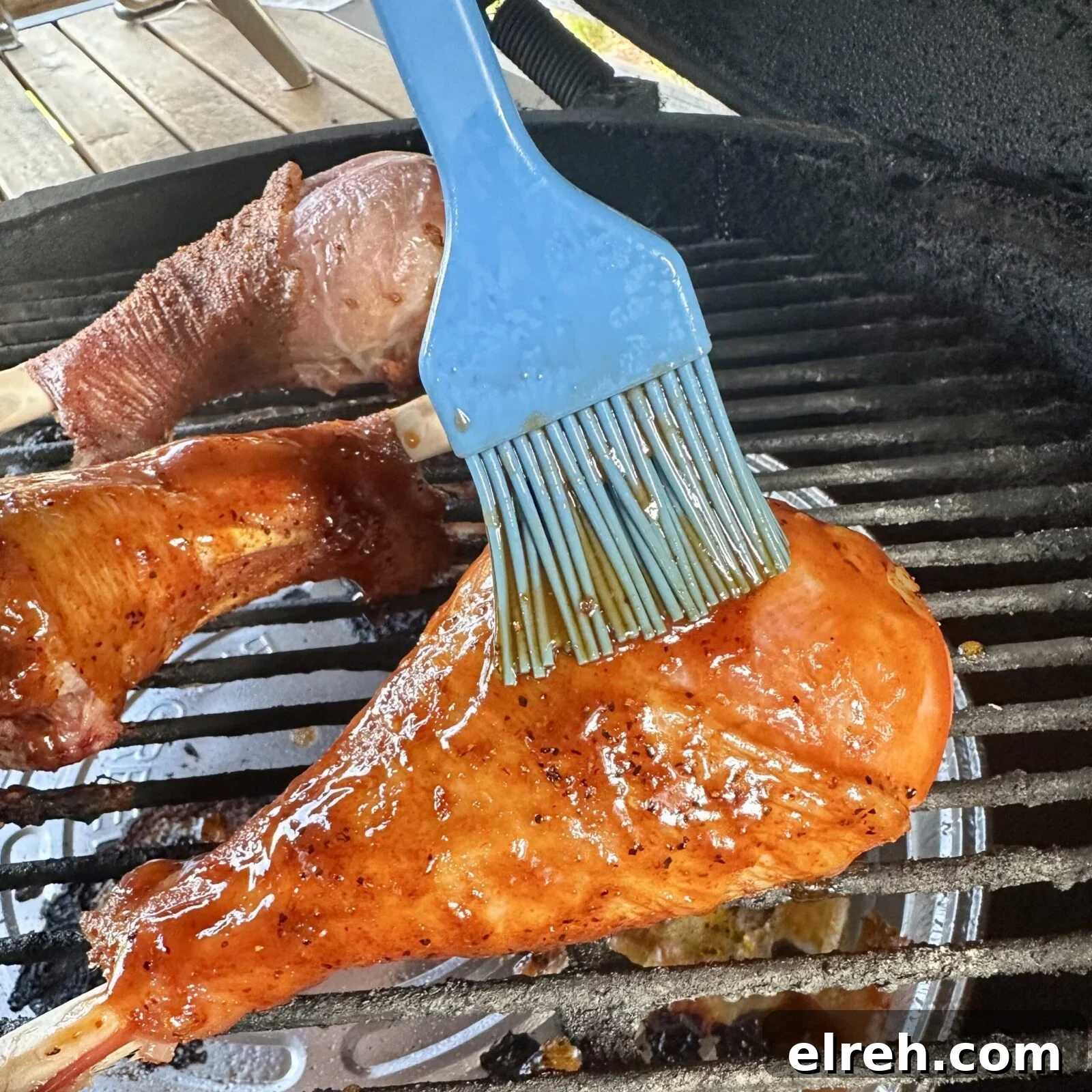 BBQ sauce turkey legs
