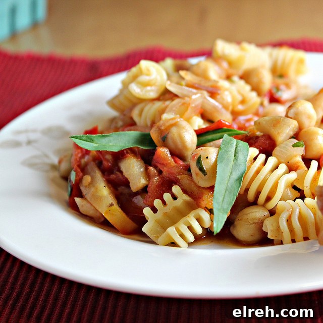 pasta with tomato-peach sauce