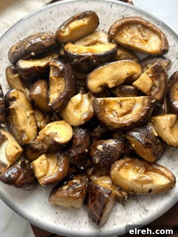 shiitake mushroom stir-fry on plate.